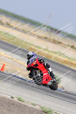 media/Aug-06-2023-TrackDaz (Sun) [[ac7f4f6367]]/B Group/sweeper/